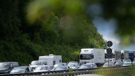 Staus ohne Ende: Urlauber aus neun Bundesländern unterwegs