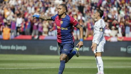 Barcellona-Real Madrid 4-3: i blaugrana vincono il Clasico e mettono le mani sulla Liga. Non basta la tripletta di Mbappé