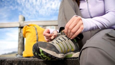 Schritt für Schritt: So pflegen Sie Wanderschuhe richtig – und machen sie länger haltbar