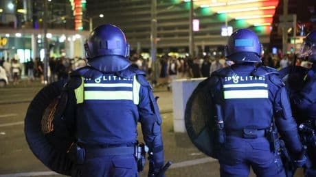 Eerste veroordeling na rellen Scheveningen, 17-jarige jongen krijgt taakstraf