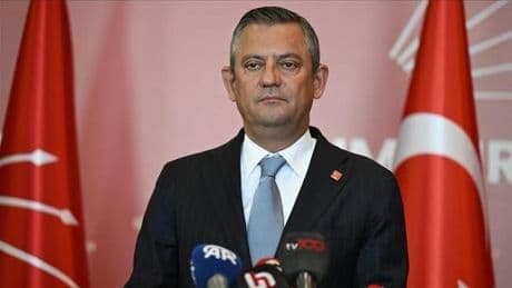 CHP lideri Özgür Özel'den fesih kararına ilk yorum: Barışın yanındayız