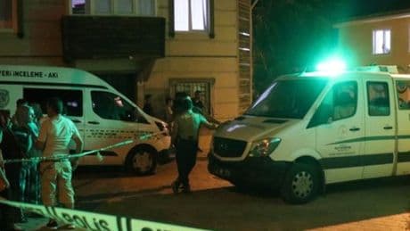 Eve döndüğünde 2 cansız bedenle karşılaştı