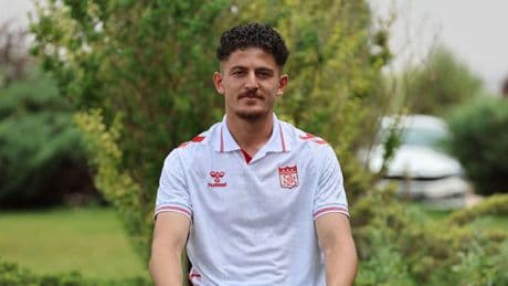 Emirhan Başyiğit: Taraftarlarımız yanımızda olsun, gerisini bize bıraksınlar