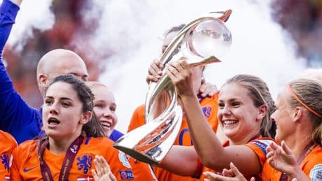 Lieke Martens (32) met voetbalpensioen: ’Elk moment op het veld zal ik voor altijd koesteren’