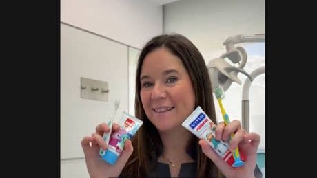 Almudena Herraiz, ortodoncista: "Esta es la cantidad de pasta de dientes recomendada según la edad"