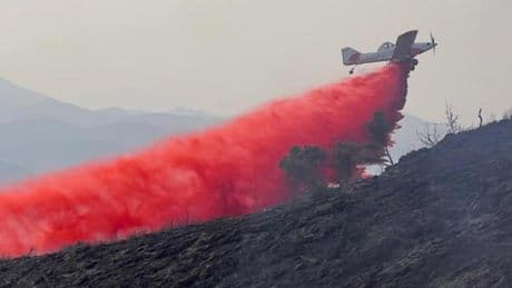 El incendio de Artana (Castellón), "controlado y sin llama": "Ha sido complicado acceder hasta el foco del fuego"