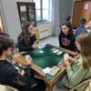 « Ils font des maths sans s’en rendre compte » : à Parthenay, ces élèves s’affrontent au bridge