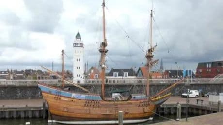 Replica schip van Willem Barentsz naar Sail Amsterdam