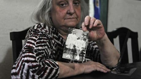 La hermana del Papa, que no puede viajar a Roma, se enteró de la muerte por sus hijos