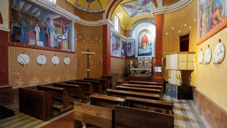 Mussolini en Hitler op kerkelijke muurschilderingen? Ze zijn een gevolg van de beladen verhouding tussen Italië en Slovenië