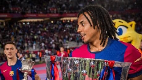 Oficial: Koundé renueva hasta el 2030