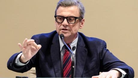 Calenda elogia Giorgia e graffia i dem. "Si sono consegnati ai 5 Stelle"