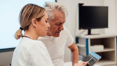 Wenig Wirkung, viel Gefahr - Krankenkassen warnen vor Selbstzahler-Leistungen