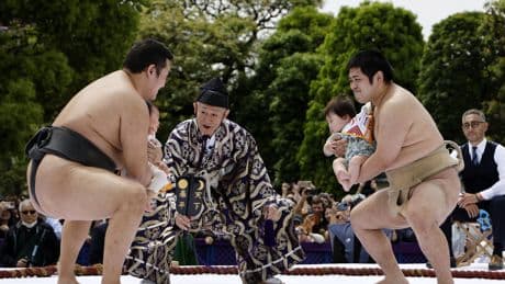 El Banco de Japón recorta  a la mitad su previsión de PIB de 2025  por los aranceles