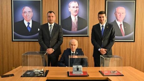 Bahçeli, Ülkü Ocakları’nı ziyaret etti