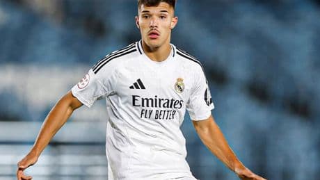 Quién es Yusi, canterano del Real Madrid que ha convocado Ancelotti: posición y altura