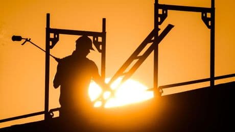 Wetter in Deutschland: Hitzewelle breitet sich aus – Karten zeigen, wer wann schwitzen wird