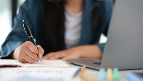 Investieren Männer mutiger? Geschlechter-Unterschiede im Finanzverhalten