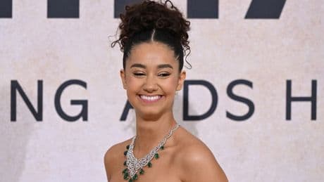 "The book is done": la Youtubeuse Léna Situations annonce la sortie de son deuxième livre "Encore Mieux"