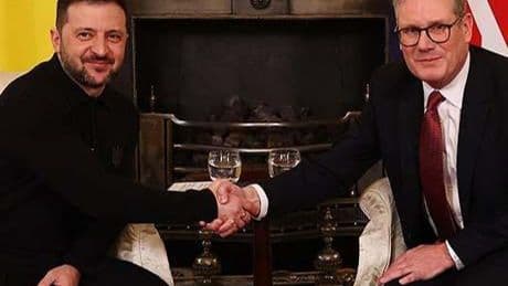 SON DAKİKA HABERLER: Trump-Putin görüşmesine saatler İngiltere'de kritik buluşma! Starmer, Zelenskiy'i kabul edecek