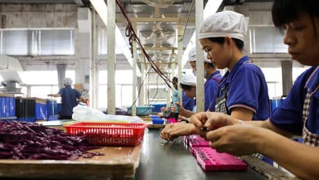 US rakes in record $16B in customs duties in April from Trump tariffs