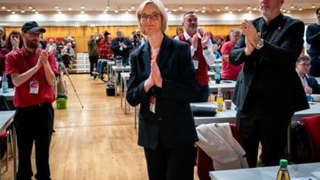 Thüringen: Katja Wolf bleibt an der Spitze des BSW