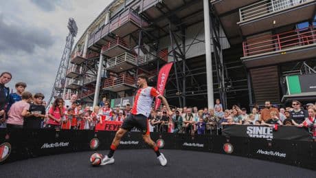 Feyenoord mikt op alleskunner Jacub Moder voor Champions League-clash met Fenerbahçe