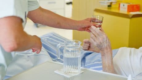 Preiserhöhung im Standardtarif: Schock für ältere Privatversicherte