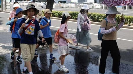 La Chine annonce la mise en œuvre progressive de la gratuité de l’école maternelle et la suppression de frais de garde et d’éducation dans le public