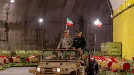 Trump bat vergeblich um Zurückhaltung: Israel tötet zwei Schlüsselakteure der Iraner bei Großangriffen auf Teheran