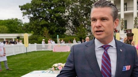 Erste Rücktrittsforderung an Hegseth von Republikanern – Nachfolgersuche läuft offenbar schon