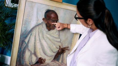 À Londres, un rare portrait de Gandhi adjugé plus de 176 600 euros