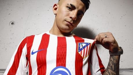 Thiago Almada pone en un bendito aprieto a Simeone