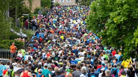 Breitensport: Zigtausende Laufbegeisterte auf Thüringer Rennsteig