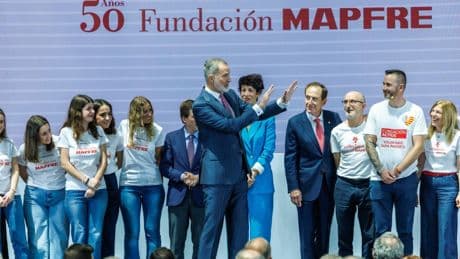 El Rey agradece a la Fundación Mapfre la ayuda dada a 179 millones de personas