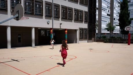 DIRECT. Canicule: 16 départements en vigilance rouge, 1.350 écoles fermées dans toute la France
