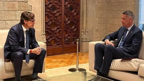 Albiol ofrece a Illa un solar de 10.000 metros para construir los nuevos juzgados de Badalona