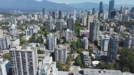 Hundreds line up for Surrey condo flash sale, units discounted by 25 per cent