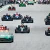 In beeld | F1-coureurs in levensgrote LEGO-auto's bij rijdersparade in Miami