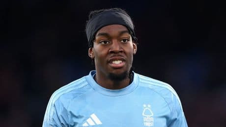Newcastle target three alternatives after £40m Elanga bid rejected