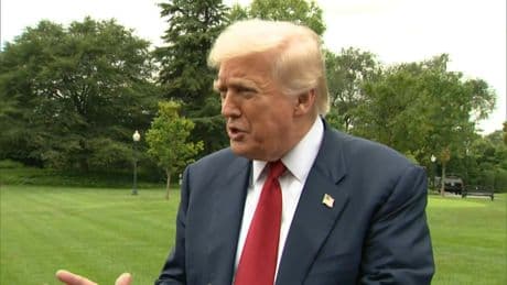 «Une menace a été proférée»: Donald Trump s’exprime sur le déploiement de sous-marins nucléaires face à la Russie