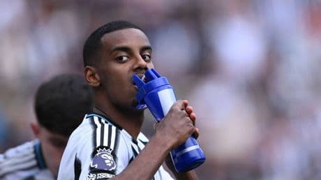 Liverpool's £150m Alexander Isak warning as Arsenal and Gary Lineker came to same conclusion