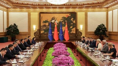 Soutien à Poutine, concurrence déloyale, chantage commercial : les Européens dénoncent le double jeu de la Chine