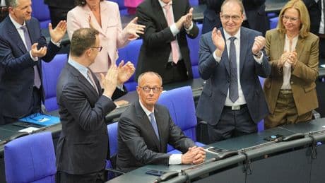 Total-Debakel abgewendet! Friedrich Merz im zweiten Wahlgang zum Kanzler gewählt