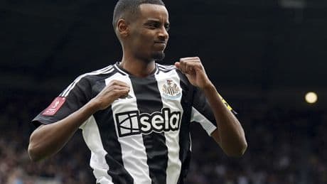 Alexander Isak, Newcastle United ile yol ayrımında