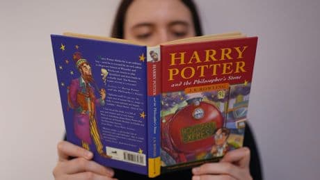 « Les fans d’Harry Potter cherchent un équilibre entre leur amour pour le jeune sorcier et leur rejet de sa créatrice »