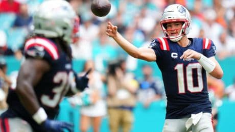 Drake Maye ‘Hugely Efficient’ In Mike Vrabel’s First Win As Patriots Coach