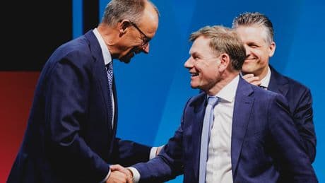 Chaos um unsere Rüstungsmilliarden - Neuer Außenminister sorgt für 1. Regierungskrach