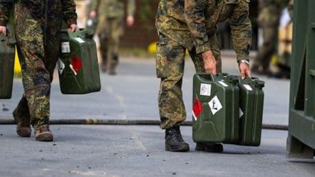 Bundeswehr-Aufrüstung: Forscher fordert energieautarke Truppen und Stützpunkte