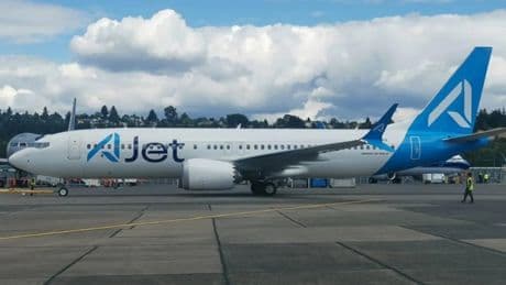 AJet'in yeni bir uçağı daha İstanbul'a geldi